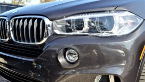車の傷の修理代が一目でわかる！パーツごとの費用やDIYの方法を徹底解説